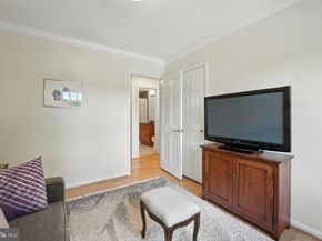 2319 S Queen Street, Arlington VA 22202