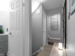 102 King Henry Court, Alexandria VA 22314