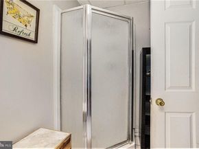 25 E Germantown Pike, Plymouth Meeting PA 19462