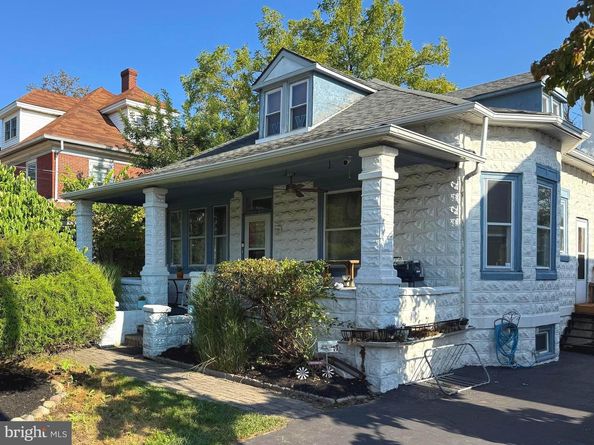 25 E Germantown Pike, Plymouth Meeting PA 19462