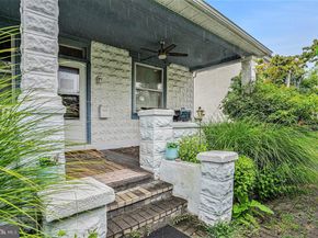 25 E Germantown Pike, Plymouth Meeting PA 19462