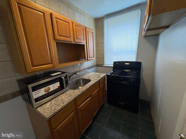 198 W Thelma Street, Philadelphia PA 19140