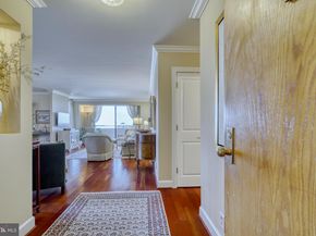 1800 Old Meadow Road 1121, Mclean VA 22102