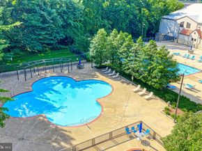 1800 Old Meadow Road 1121, Mclean VA 22102