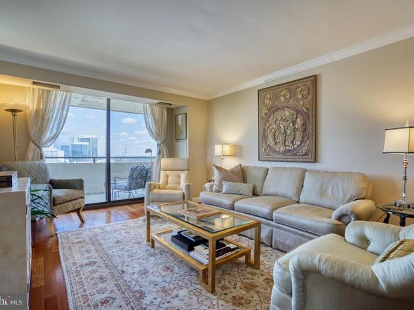 1800 Old Meadow Road 1121, Mclean VA 22102