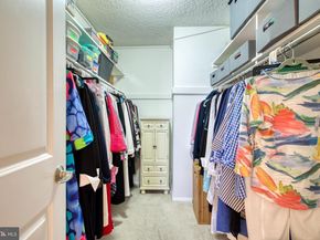 1800 Old Meadow Road 1121, Mclean VA 22102