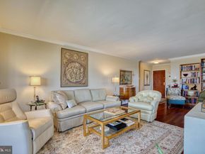 1800 Old Meadow Road 1121, Mclean VA 22102