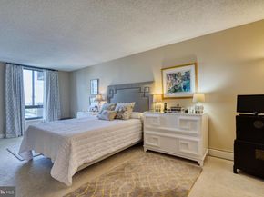 1800 Old Meadow Road 1121, Mclean VA 22102