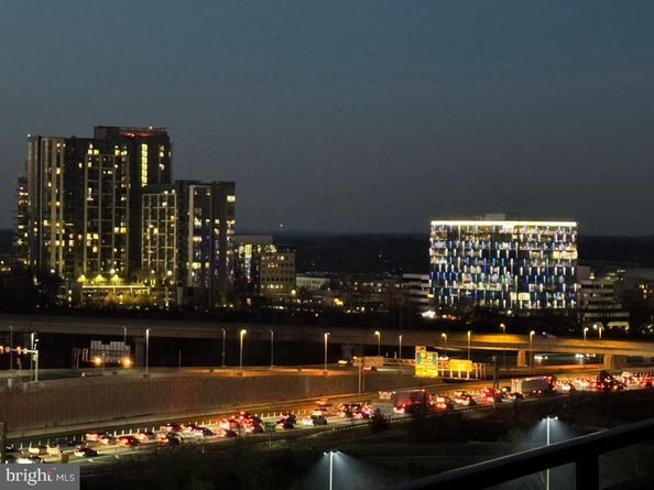 1800 Old Meadow Road 1121, Mclean VA 22102