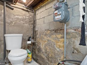 1106 W Moyamensing Avenue, Philadelphia PA 19148