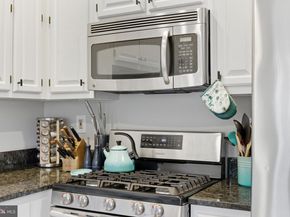 47587 Comer Square, Sterling VA 20165