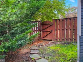47587 Comer Square, Sterling VA 20165