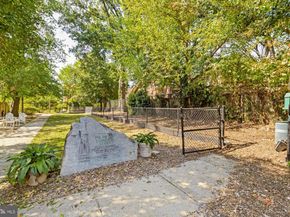 3022 Wisconsin Avenue NW 208, Washington DC 20016