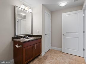 6301 Edsall Road 424, Alexandria VA 22312