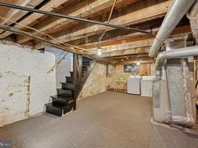 811 W Schiller Street, Philadelphia PA 19140