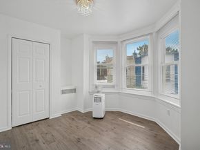 811 W Schiller Street, Philadelphia PA 19140