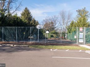 2703 Lynbrooke Drive, Yardley PA 19067