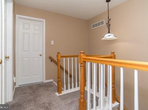 2703 Lynbrooke Drive, Yardley PA 19067