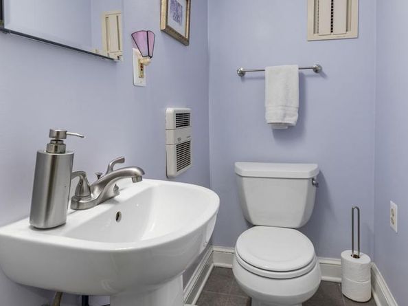 3215 Juniper Lane, Falls Church VA 22044