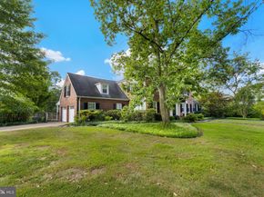 3215 Juniper Lane, Falls Church VA 22044