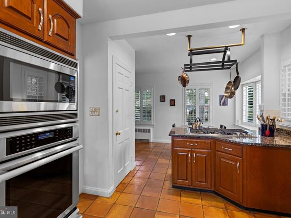 3215 Juniper Lane, Falls Church VA 22044