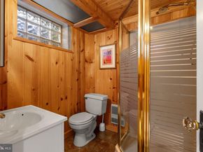 3215 Juniper Lane, Falls Church VA 22044