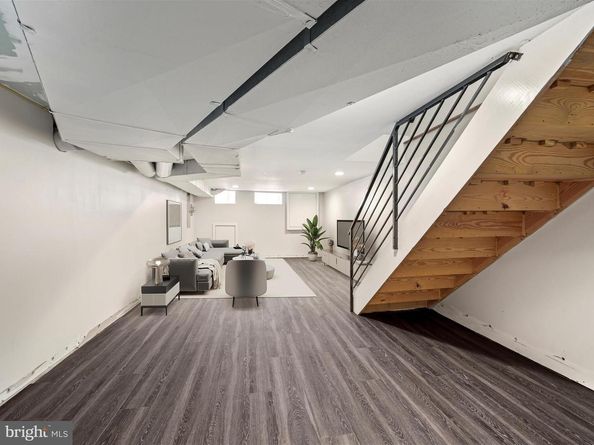 1204 Montrose Street, Philadelphia PA 19147