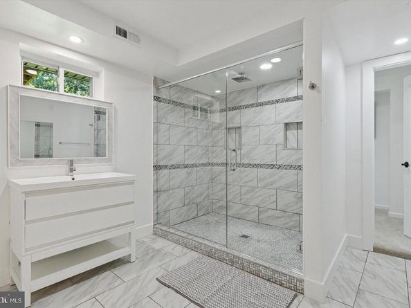 1220 Valley Road, Villanova PA 19085