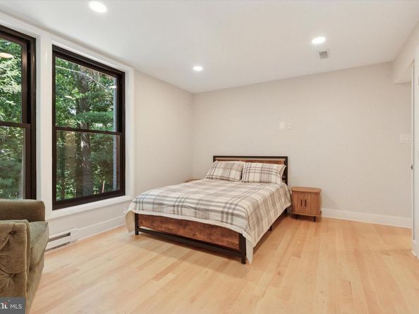 1220 Valley Road, Villanova PA 19085
