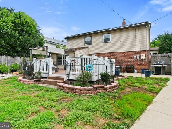 324 Warren Boulevard, Broomall PA 19008