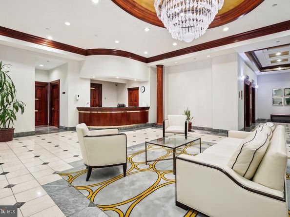 1230 23rd Street NW 607, Washington DC 20037