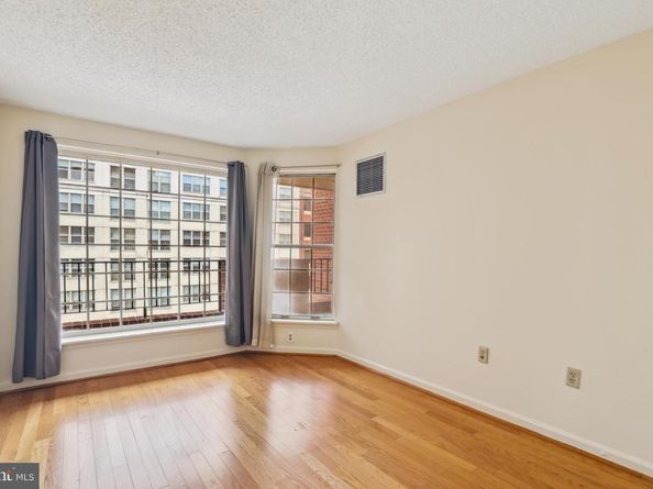 1230 23rd Street NW 607, Washington DC 20037