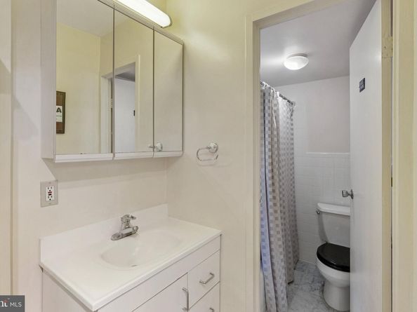 2800 Wisconsin Avenue NW 307, Washington DC 20007