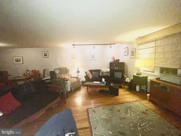 2045 North Street, Philadelphia PA 19130