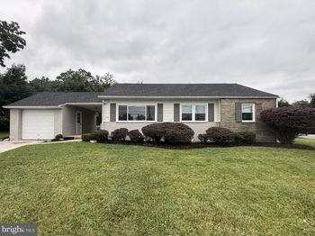 215 S Henderson Road