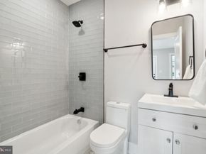 1013 17TH Place NE 6, Washington DC 20002
