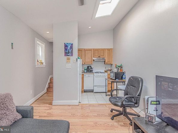 2022 Ogden Street, Philadelphia PA 19130