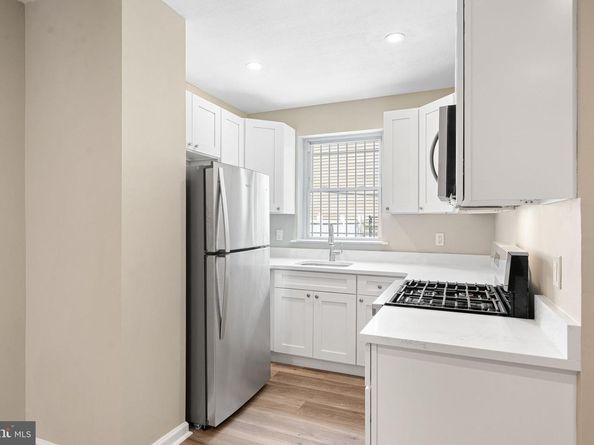 637 N 35TH Street, Philadelphia PA 19104