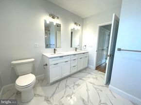 1432 S Taylor Street, Philadelphia PA 19146