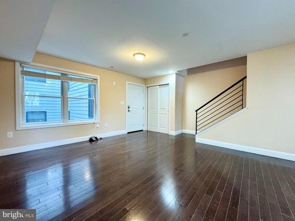 1014 E Moyamensing Avenue, Philadelphia PA 19147