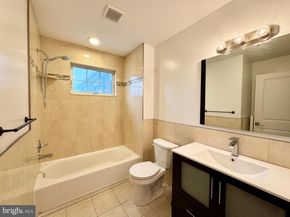 1014 E Moyamensing Avenue, Philadelphia PA 19147