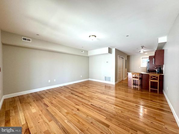 1014 E Moyamensing Avenue, Philadelphia PA 19147
