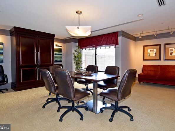 4500 S Four Mile Run Drive 1218, Arlington VA 22204
