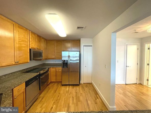 717 S Chris Columbus Boulevard 1404, Philadelphia PA 19147