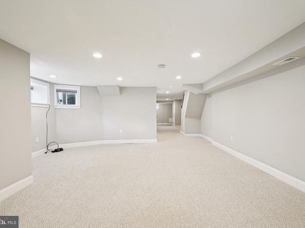 935 E Rittenhouse Street, Philadelphia PA 19138
