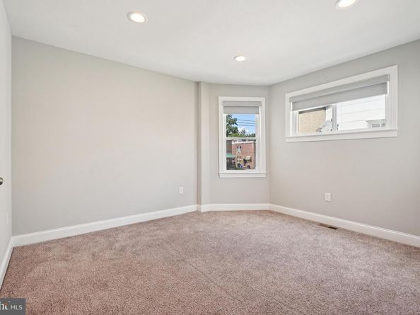 935 E Rittenhouse Street, Philadelphia PA 19138