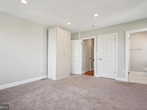 935 E Rittenhouse Street, Philadelphia PA 19138