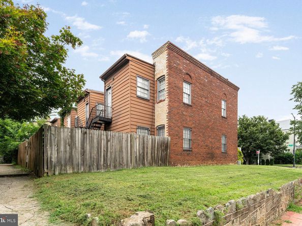341 17TH Street SE, Washington DC 20003