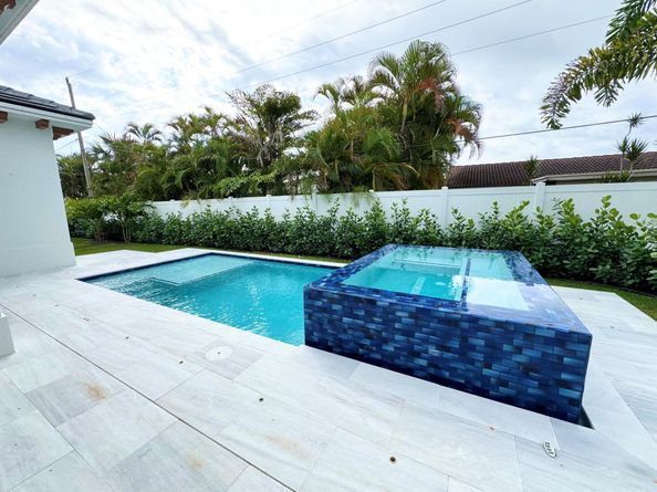 1071 Powell Drive, Singer Island FL 33404