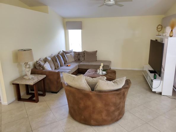 105 Harbor Lake Circle, Greenacres FL 33413